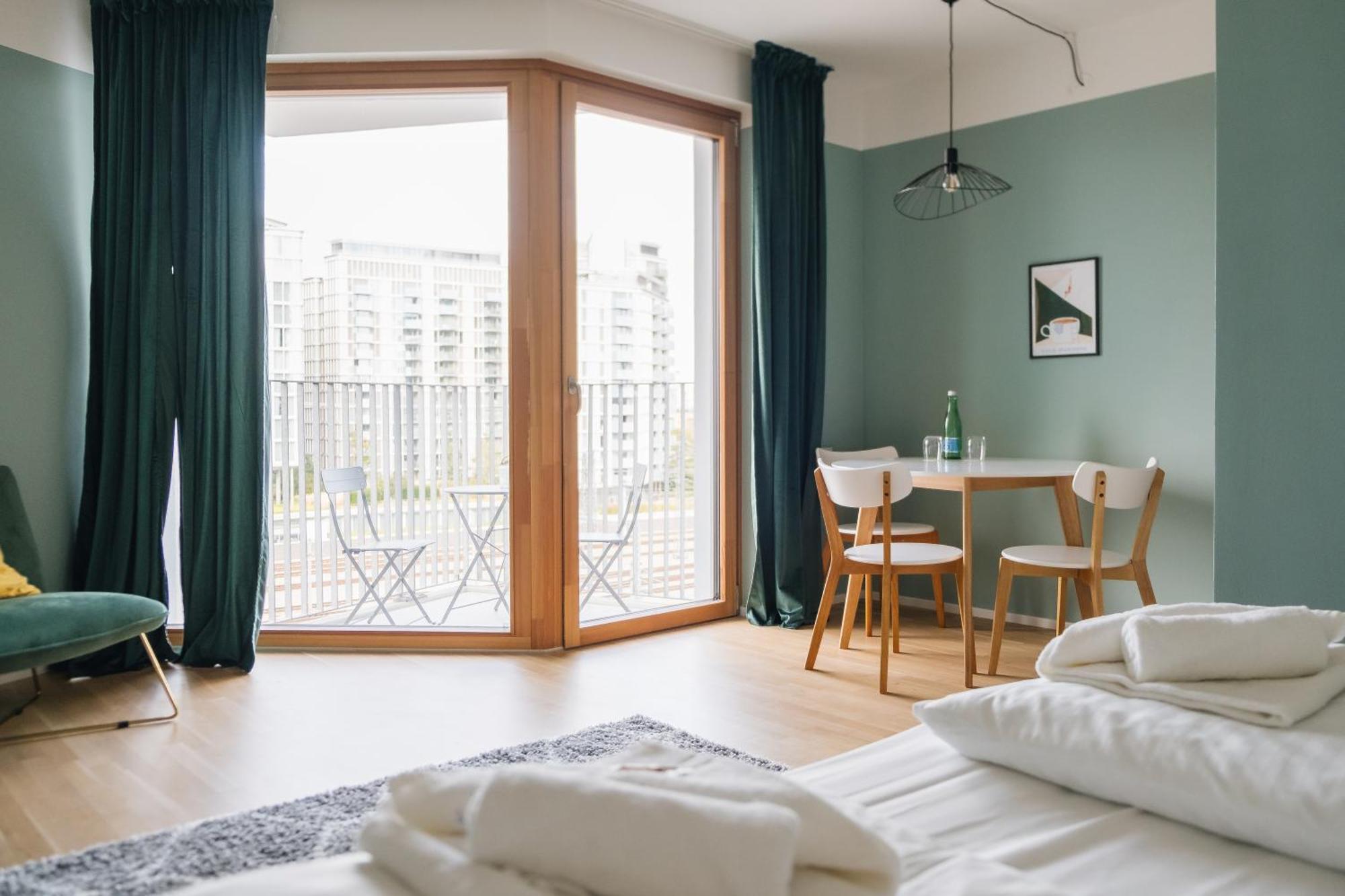 Decorous Cozy City View Suite Wien Eksteriør billede